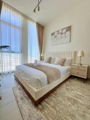 2br Royal Suite W Private Pool In Jvc
